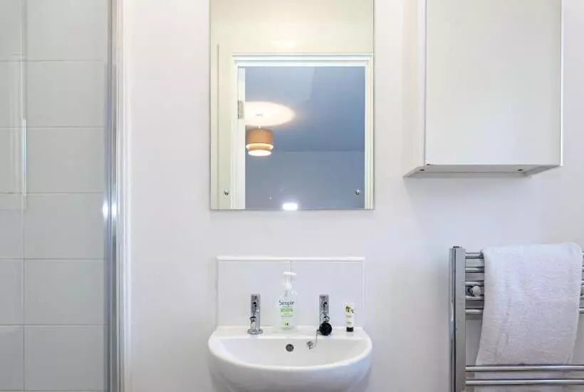 Amersham Park Apartment