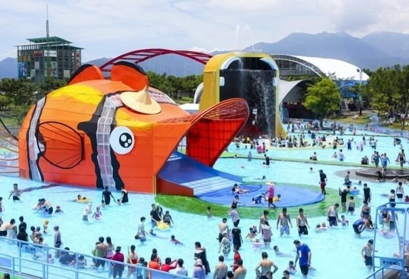 تختخواب و صبحانه Bouti Kids Bnb