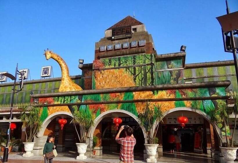 تختخواب و صبحانه Bouti Kids Bnb