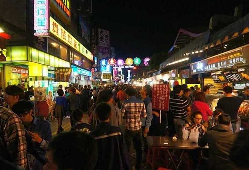 تختخواب و صبحانه Bouti Kids Bnb