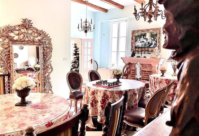 تختخواب و صبحانه 法國小古堡 Chateau De France