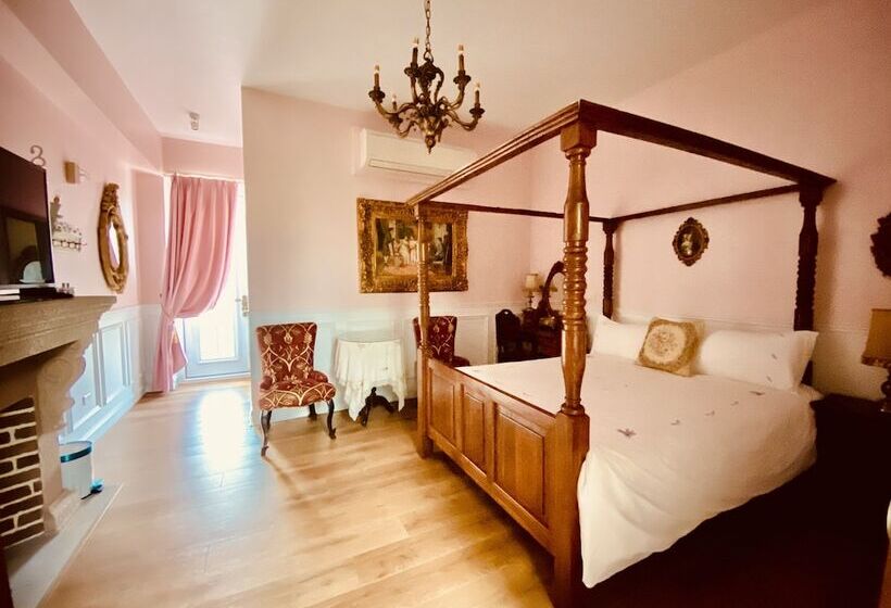 تختخواب و صبحانه 法國小古堡 Chateau De France