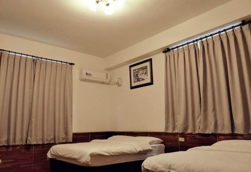 تختخواب و صبحانه Lu He Feng Homestay