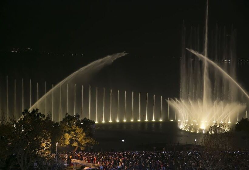 Candice Hotel Apartment