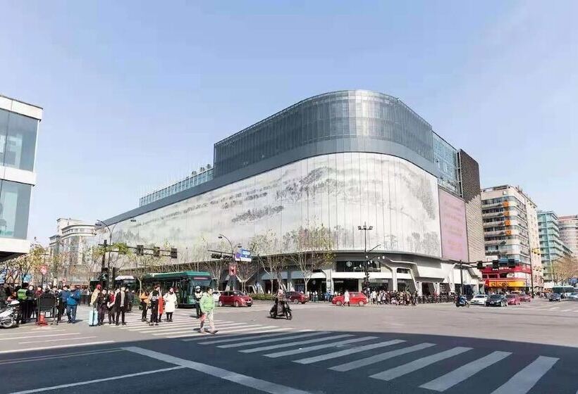 Candice Hotel Apartment