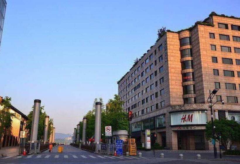 Candice Hotel Apartment