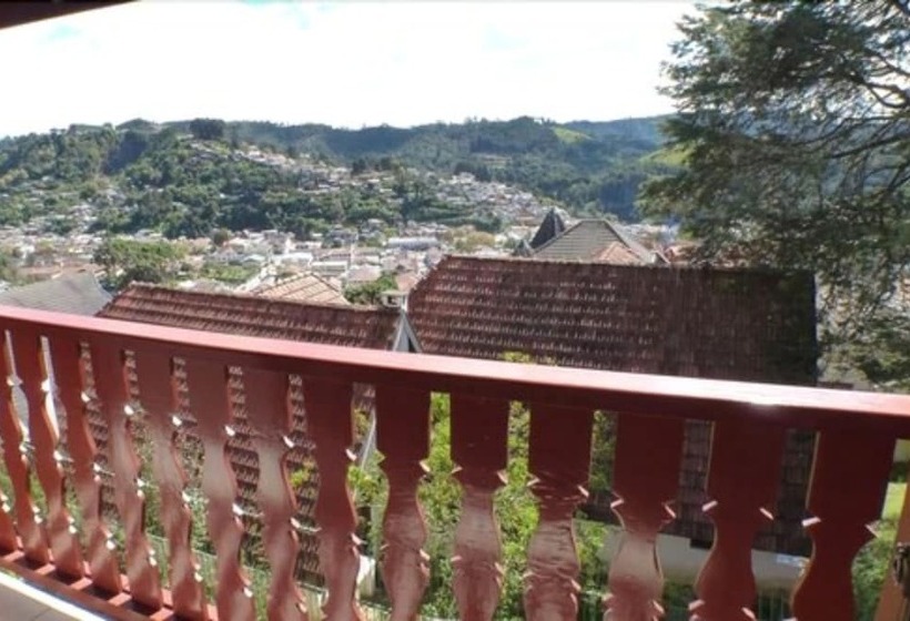 Gæstgiveri Pousada Dos Esquilos