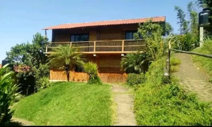 ホテル Cabanas Cascadas Encantadas