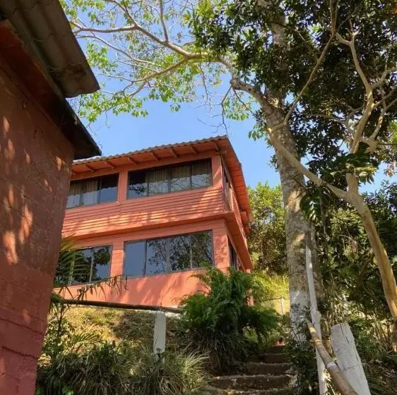 ホテル Cabanas Cascadas Encantadas