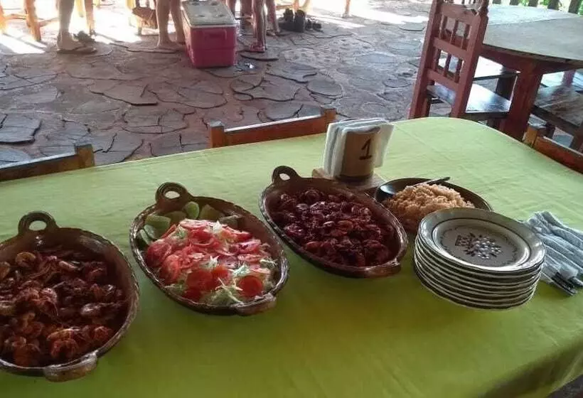 ホテル Cabanas Cascadas Encantadas
