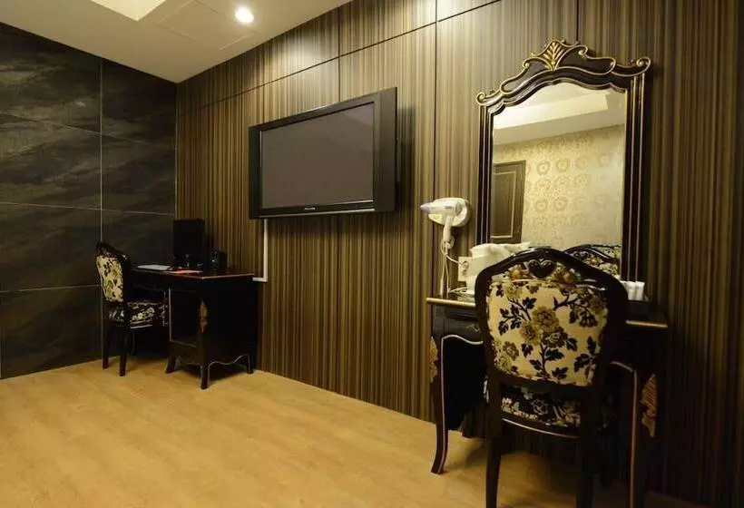 Hotelli Central Tourist