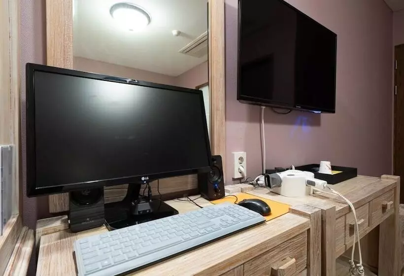 Hotelli Central Tourist