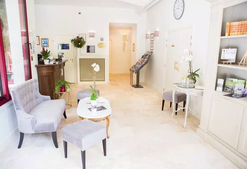 Hotelli Château Laroche Ploquin