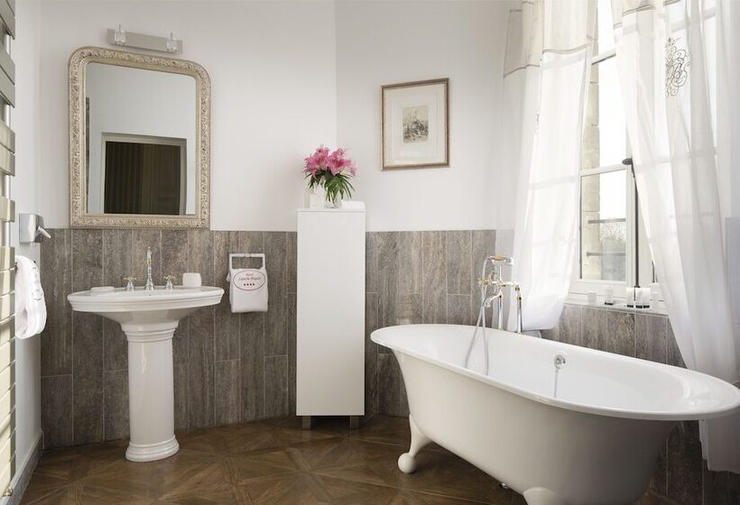 فندق Château Laroche Ploquin