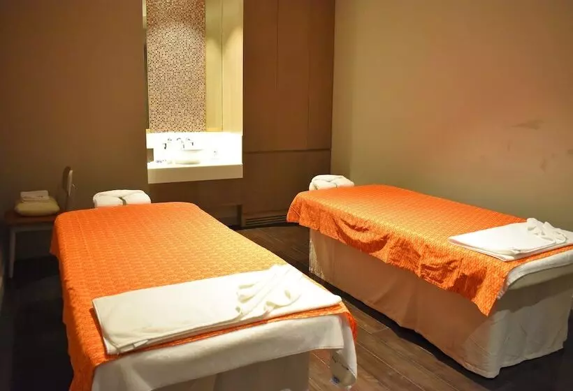 هتل Dusitd2 Yarkay Thimphu