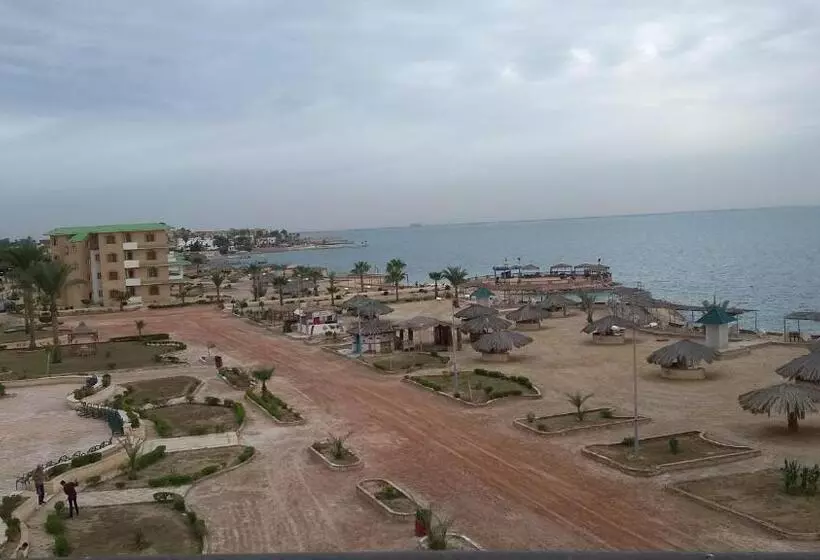 هتل Fanara Apartments Armed Forces