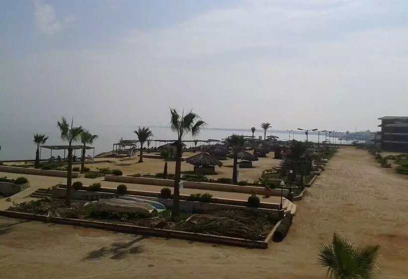 هتل Fanara Apartments Armed Forces