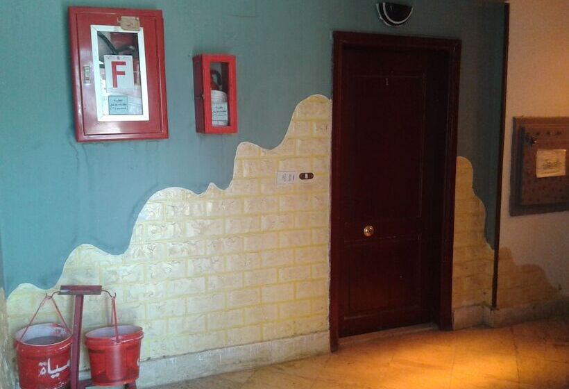 هتل Fanara Apartments Armed Forces