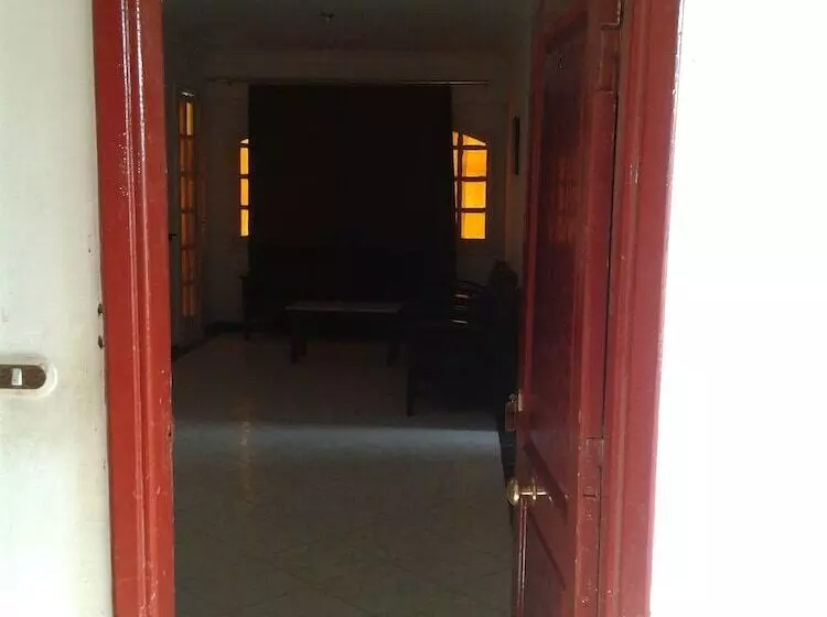 هتل Fanara Apartments Armed Forces