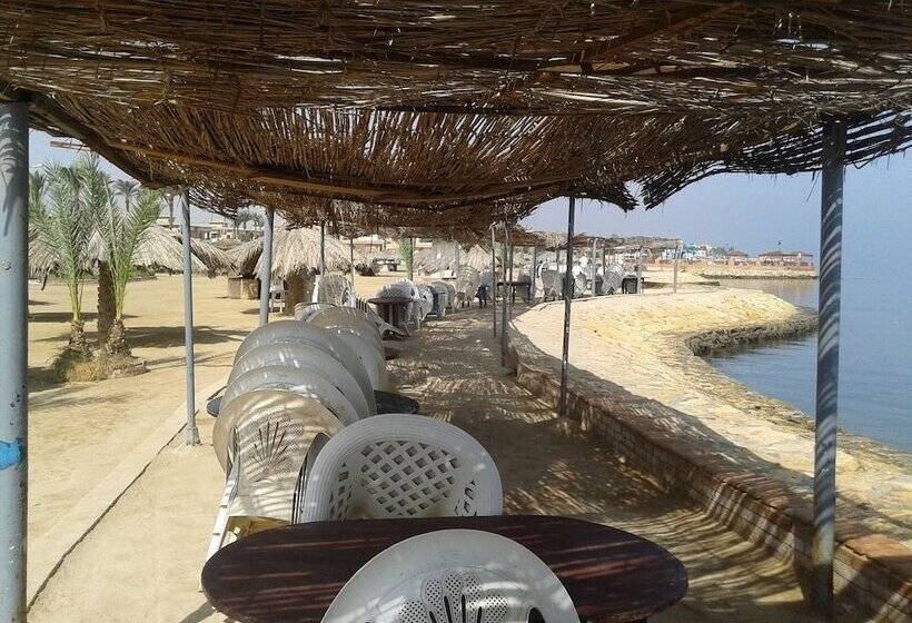 هتل Fanara Apartments Armed Forces