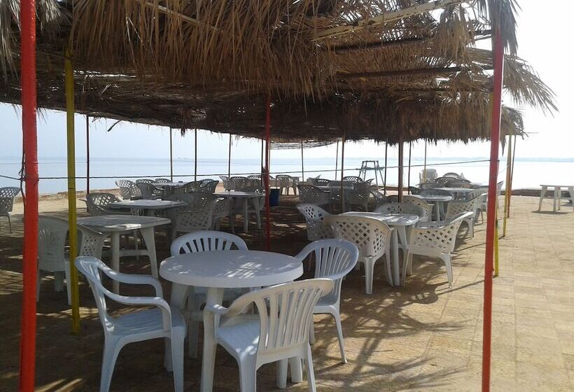 هتل Fanara Apartments Armed Forces