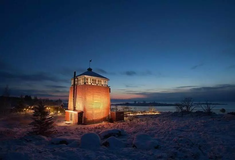 Hotelli Kalle S Inn Glass Houses