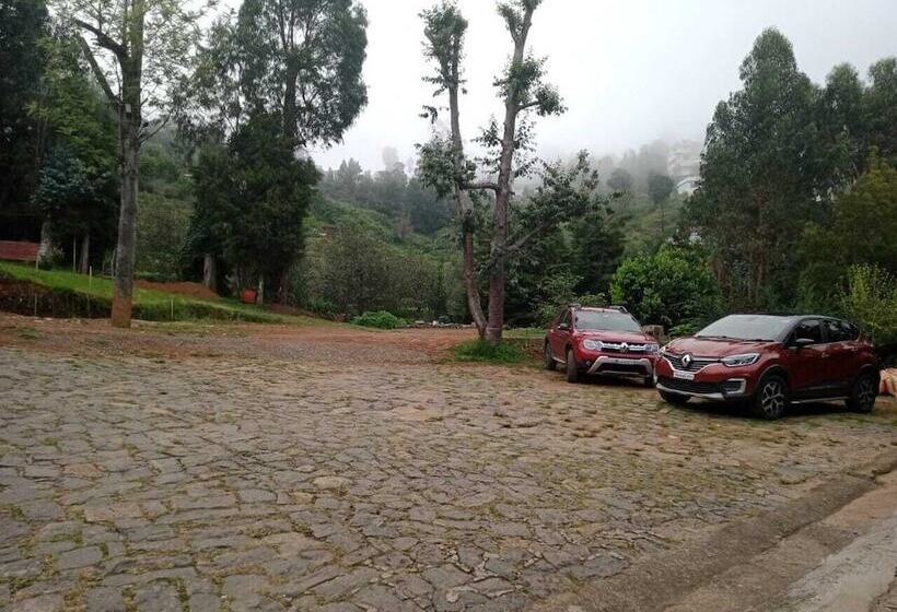 בית מלון כפרי Lilly's Valley Resort