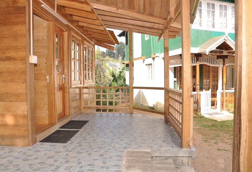 בית מלון כפרי Lilly's Valley Resort