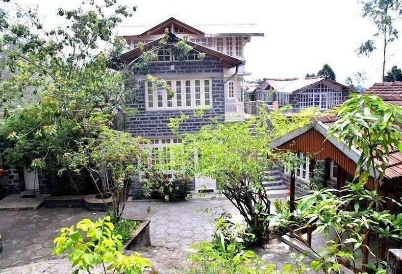 בית מלון כפרי Lilly's Valley Resort