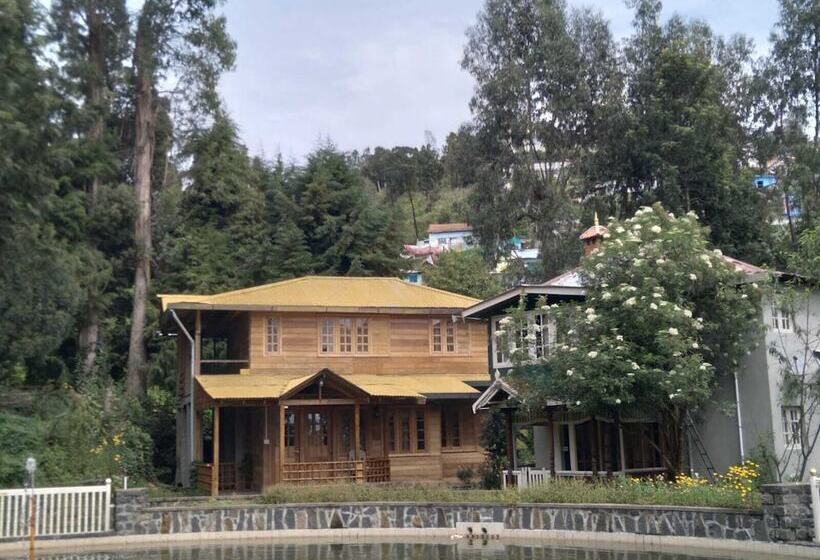 בית מלון כפרי Lilly's Valley Resort