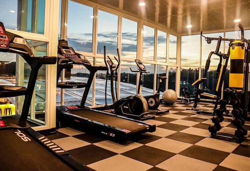 Maxonehotels @balikpapan