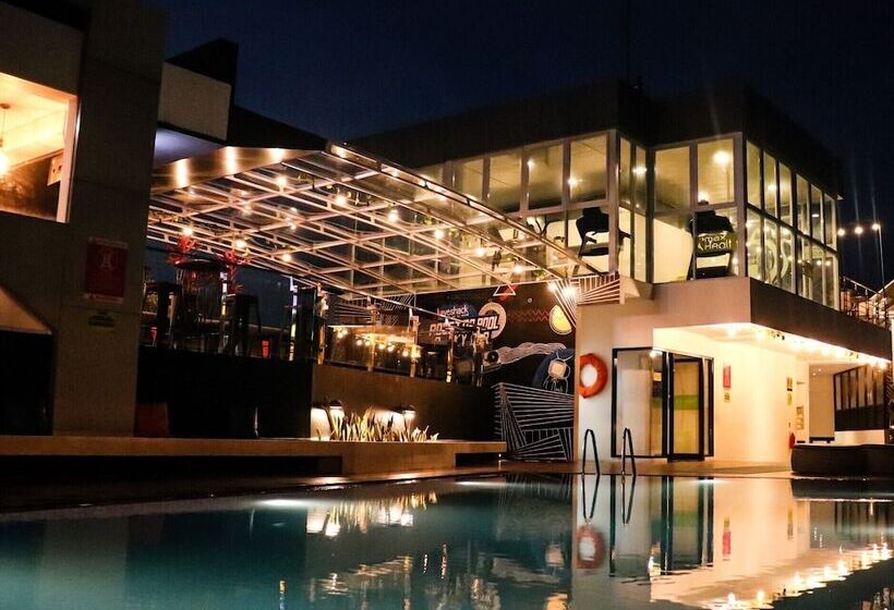 Maxonehotels @balikpapan