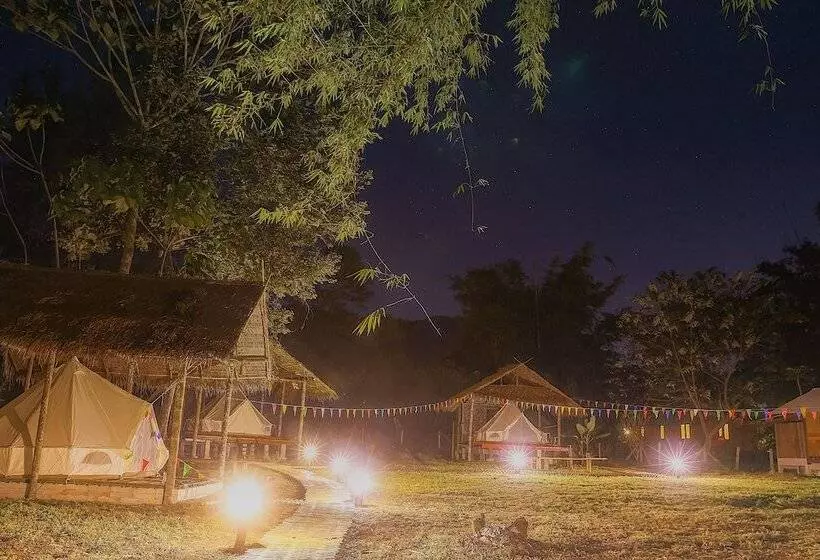 ホテル Saranghae Home Chiang Dao