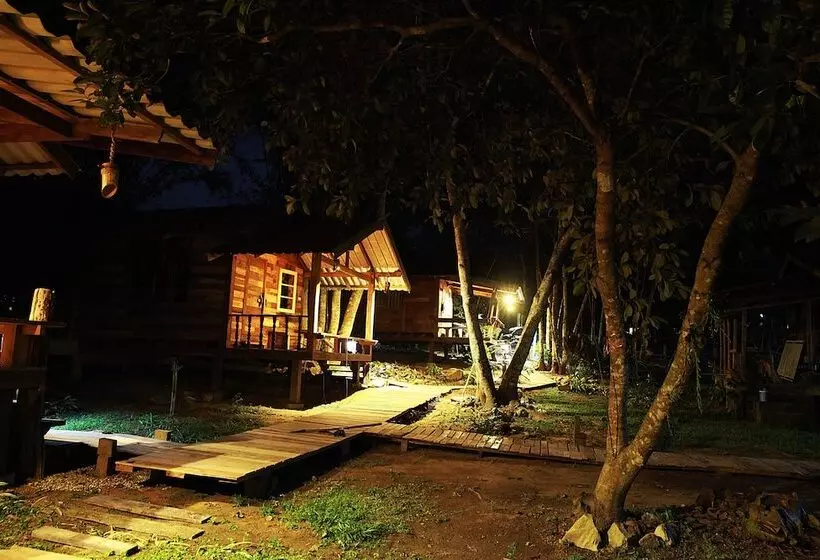 ホテル Saranghae Home Chiang Dao