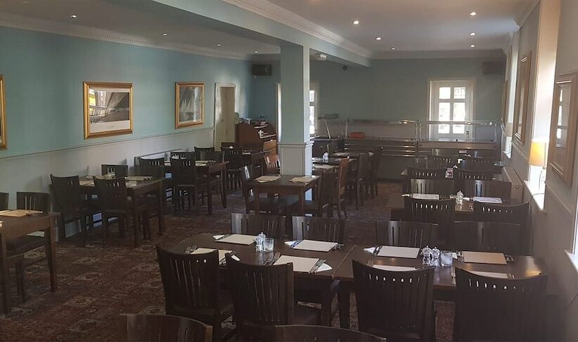 호텔 The Ship Albion