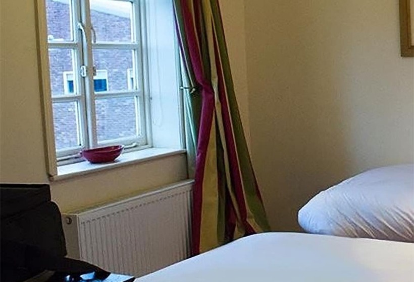 호텔 The Ship Albion