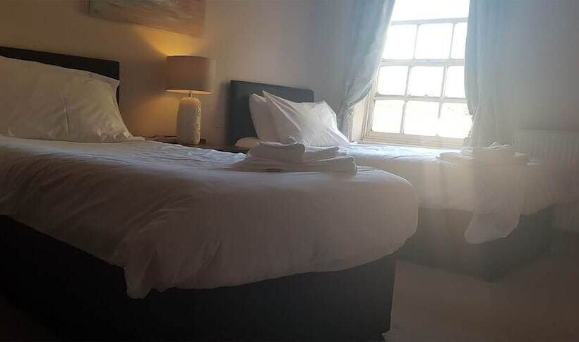 호텔 The Ship Albion