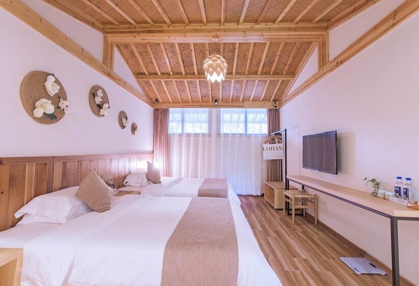 Hotel Wuyishan Old Street Sen Live British Inn