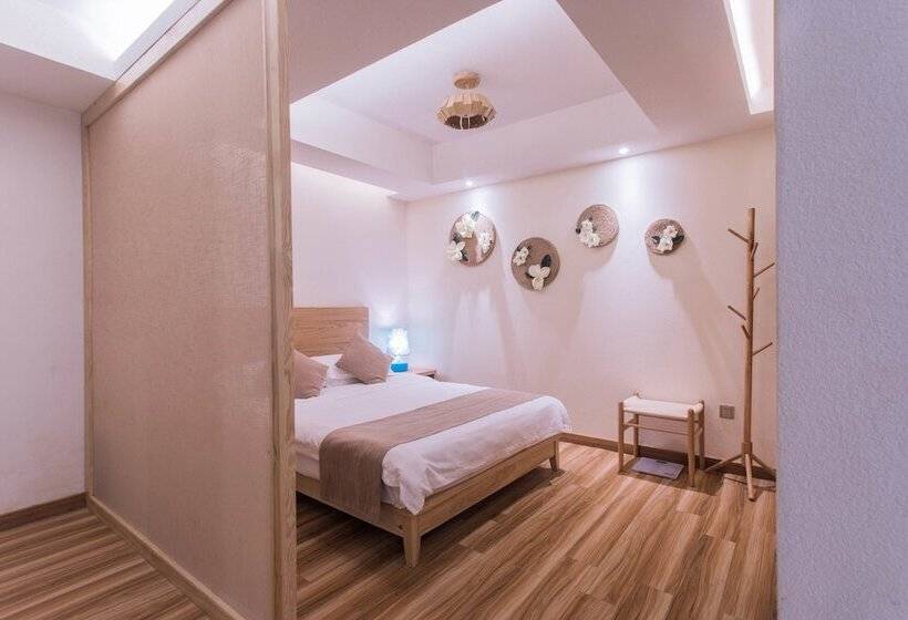 Hotel Wuyishan Old Street Sen Live British Inn