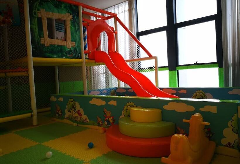 Novotel Deqing Moganshan