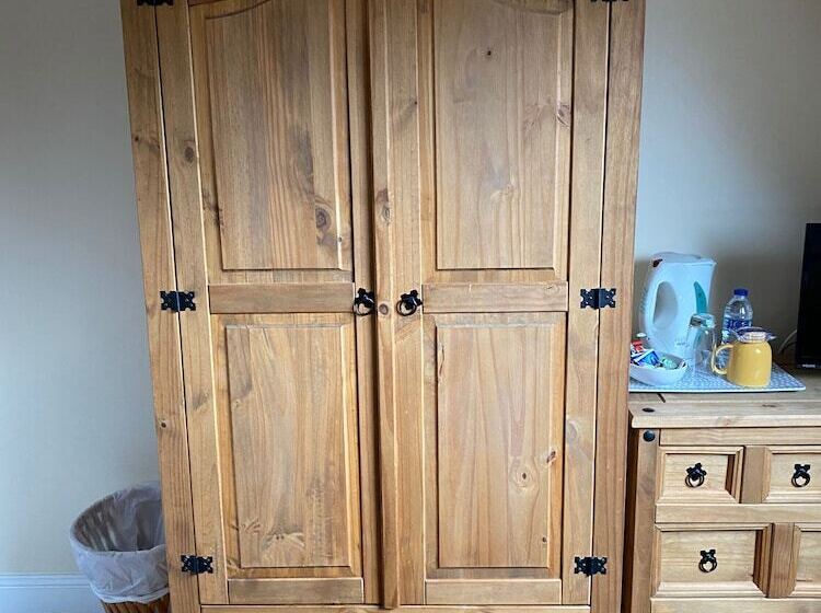 Rosebarne Bed & Breakfast