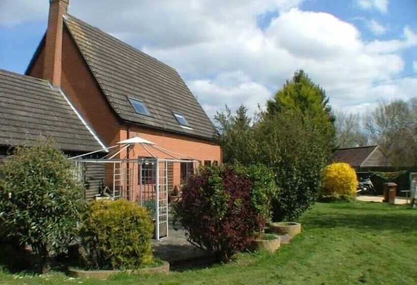 Rosebarne Bed & Breakfast