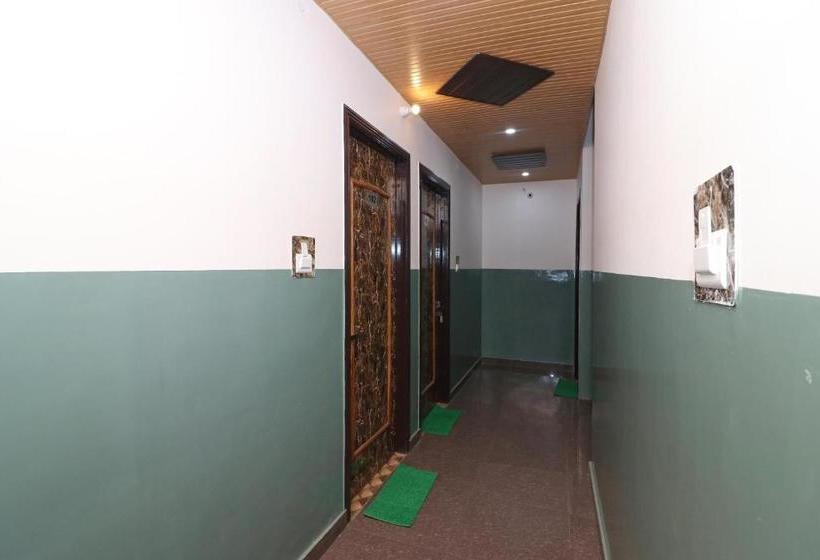 Rudraksh Hotel By Oyo Rooms