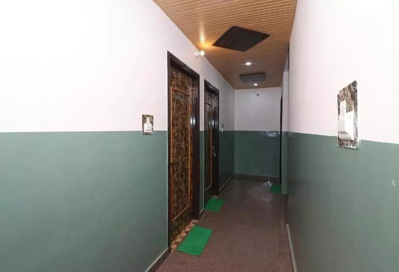 Rudraksh Hotel By Oyo Rooms