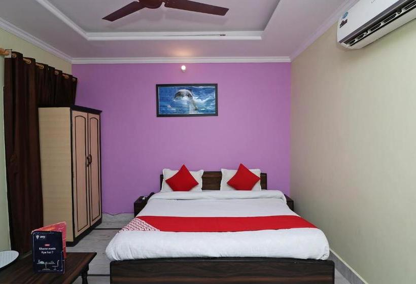Rudraksh Hotel By Oyo Rooms