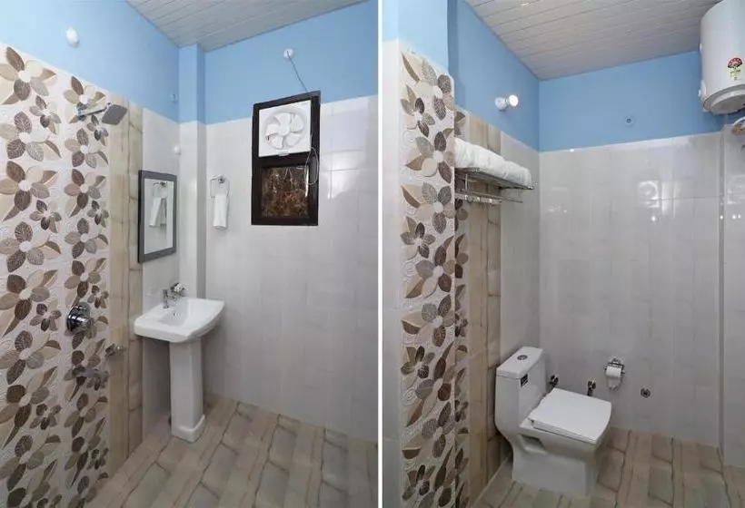 Rudraksh Hotel By Oyo Rooms