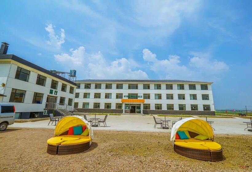 Yijie Holiday Hotel Fengning Lazhaying