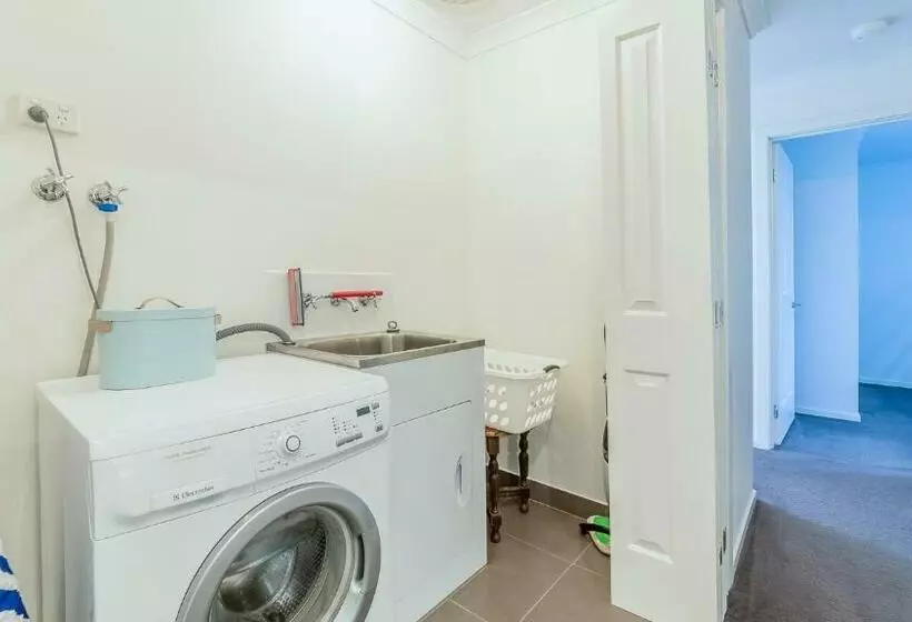 37 Barramundi Ave, Smiths Beach