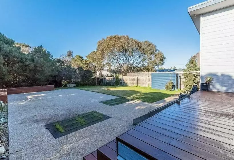 37 Barramundi Ave, Smiths Beach