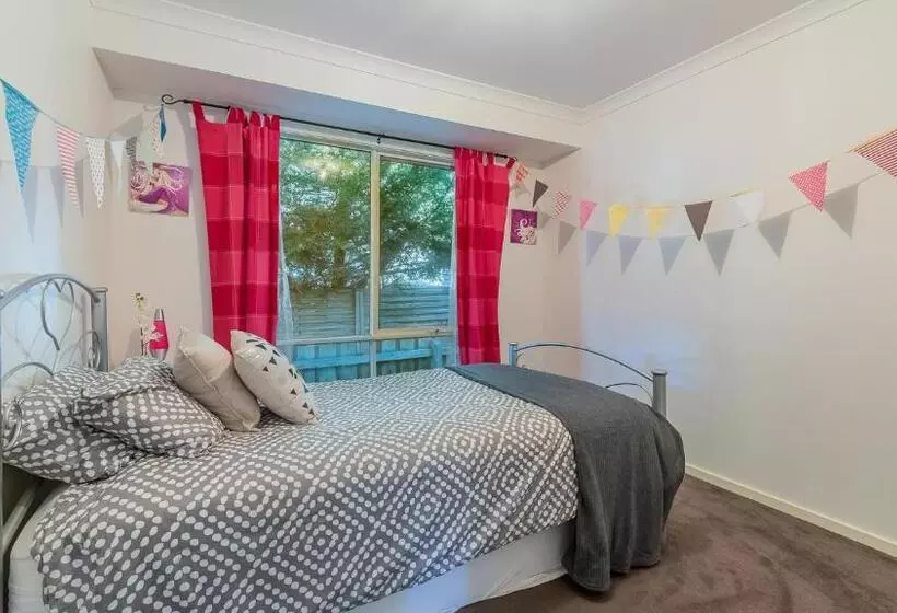 37 Barramundi Ave, Smiths Beach